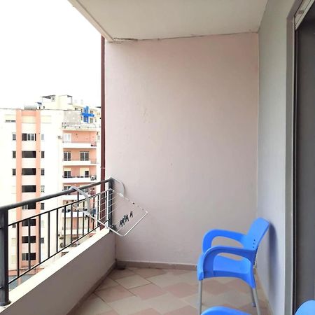 Grazioso Apartamento Arredato A Due Passi Dal Lungomare Vlore Exterior photo