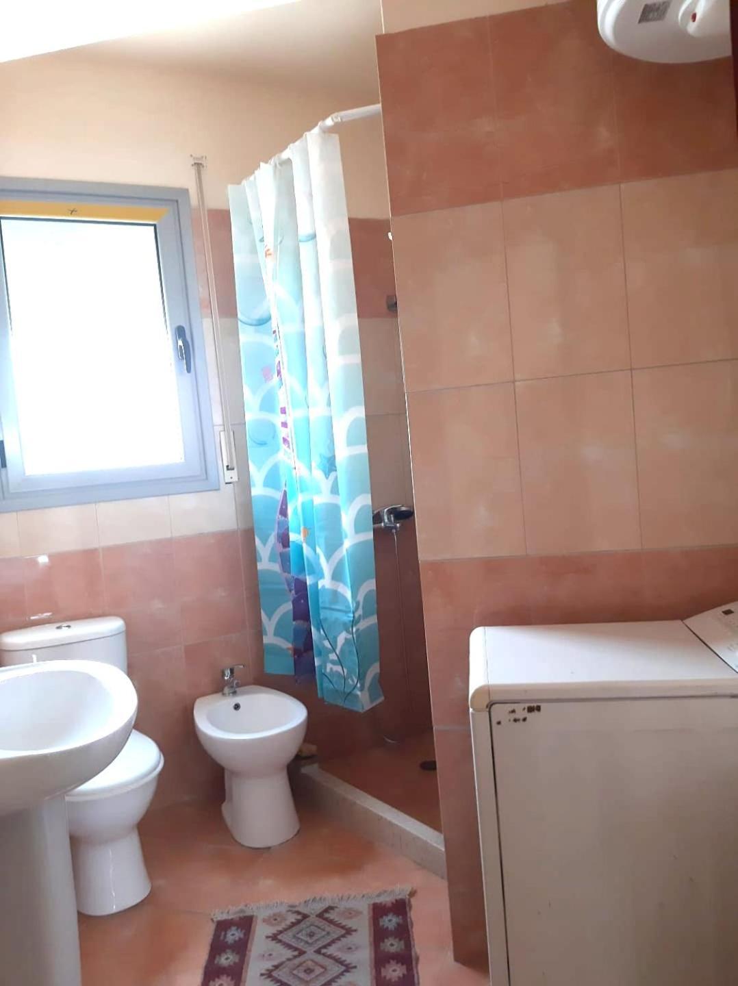 Grazioso Apartamento Arredato A Due Passi Dal Lungomare Vlore Exterior photo